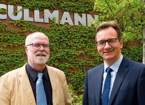 Wolfgang Cullmann (links) übergibt 48 Jahre nach Gründung seines Unternehmens die Geschäftsführung an Günter Kriener